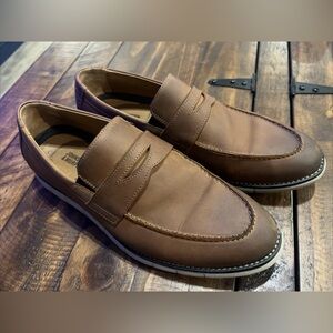 Men’s Johnston and Murphy Brown Penny Loafers, Sz 9.5M